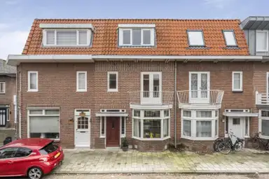 113μ² house προς ενοικίαση για 2950€/μήνα σε Cederstraat 25, Haarlem