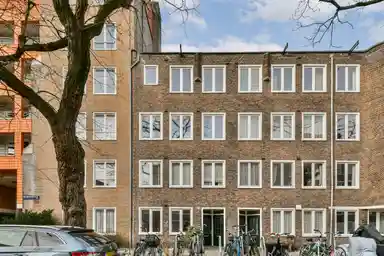 64m2 apartment à louer pour 2400€/mois à Van Spilbergenstraat 89A, Amsterdam