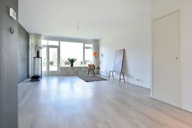 93m2 apartment à louer pour 1995€/mois à De Savornin Lohmanlaan 91, The Hague