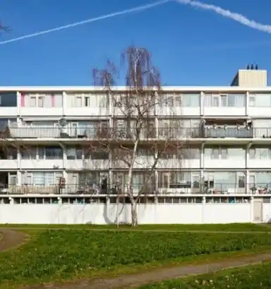 92m2 apartment to rent for 900€/month in Vliestroom 31, Alphen aan den Rijn