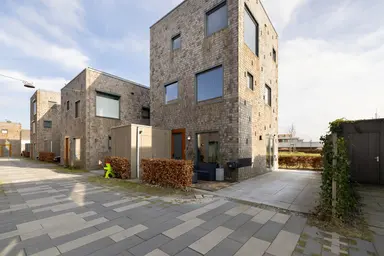 112m2 house zur Miete für 2500€/Monat in Dettifossstraat 220, Almere