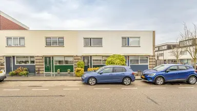 95m2 house à louer pour 2250€/mois à Brandts Buyskade, Leiden