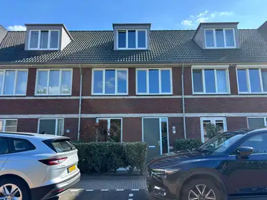 145m2 house to rent for 3250€/month in Waterhoen 5, Uithoorn