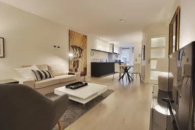 65m2 apartment to rent for 3995€/month in Groenburgwal 36A, Amsterdam
