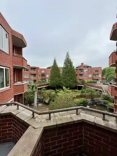90m2 apartment à louer pour 2250€/mois à Zijpenberg 164, Capelle aan den IJssel