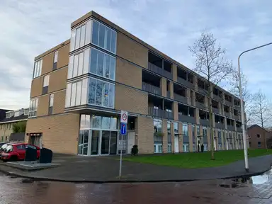 97m2 apartment à louer pour 1495€/mois à Johan Wagenaarlaan 114, Heemstede