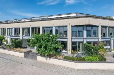 177m2 house te huur voor 2250€/maand in Kardeel, Zeewolde