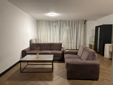 40m2 studio à louer pour 1500€/mois à Schiekade, Rotterdam