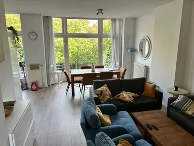120m2 room zur Miete für 1800€/Monat in Stadhouderskade, Amsterdam