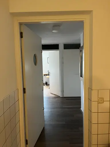 98m2 room to rent for 1135€/month in Jan de Jonghkade, Amsterdam