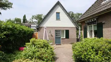 75m2 house à louer pour 975€/mois à Hogeweg, Bathmen