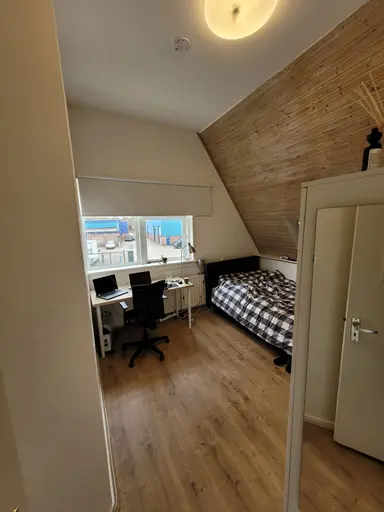 15m2 room to rent for 999€/month in De la Reylaan, Zeist