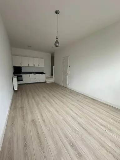 100m2 apartment te huur voor 2700€/maand in Mathenesserweg 127A-04A, Rotterdam