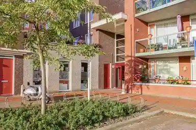 102m2 apartment to rent for 1287€/month in Waterkers, Rijnsburg