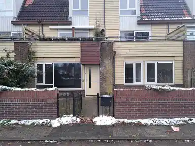 59m2 apartment te huur voor 923.16€/maand in Meester C.Kooimancentrum 3, Weesp