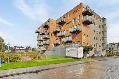 116m2 apartment in affitto per 2450€/mese a Simon van Ooststroomhof, Oegstgeest