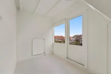 135m2 house to rent for 2800€/month in Willemstraat 9, Voorburg