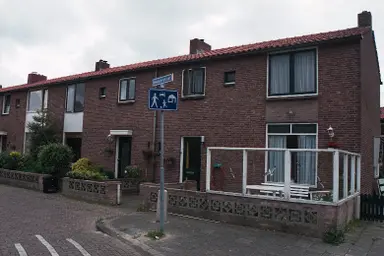 55m2 house to rent for 719.46€/month in Meidoornstraat 3, Noordwijk