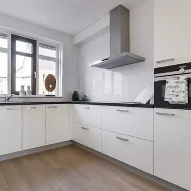 124μ² house προς ενοικίαση για 1265€/μήνα σε Honingzwam, Apeldoorn