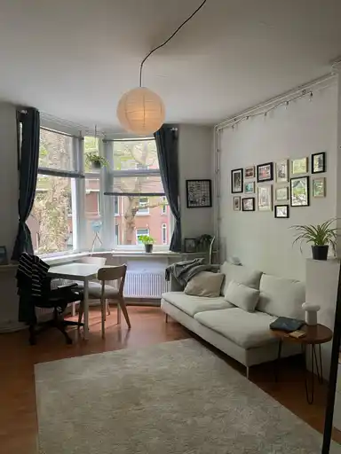 27μ² studio προς ενοικίαση για 1050€/μήνα σε Graaf Florisstraat, Rotterdam