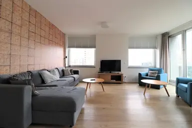 115μ² apartment προς ενοικίαση για 2650€/μήνα σε Verlengde Nieuwstraat, Rotterdam