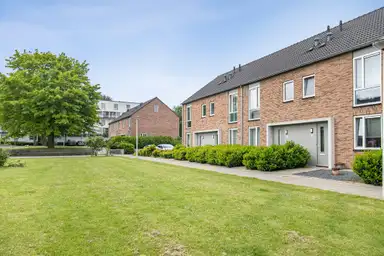 115m2 house à louer pour 1375€/mois à Koraalstraat 16, Maastricht