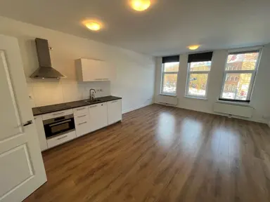 100m2 apartment in affitto per 1900€/mese a Hillevliet 117B-02, Rotterdam