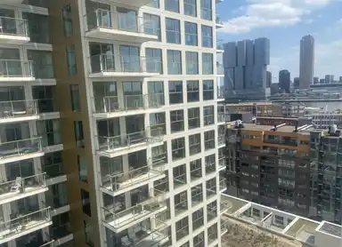 100m2 apartment in affitto per 2500€/mese a Gedempte Zalmhaven, Rotterdam