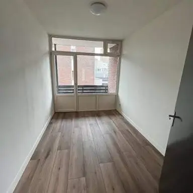 30μ² apartment προς ενοικίαση για 1200€/μήνα σε Geulstraat 3b, Groningen