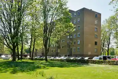 110m2 apartment to rent for 1595€/month in Friezenlaan 136, Tilburg