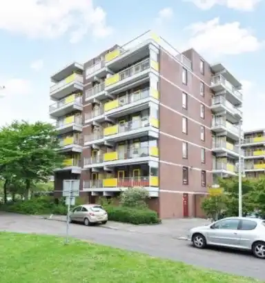 81m2 apartment to rent for 890€/month in Voorburg