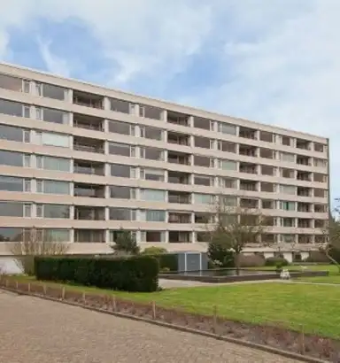 87m2 apartment to rent for 890€/month in Zandvoorter Allee 8G, Haarlem