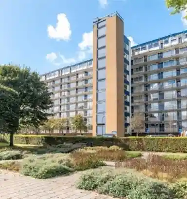 42m2 apartment to rent for 890€/month in Engelandlaan 54, Haarlem