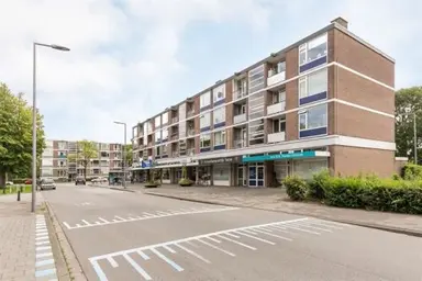 77m2 apartment to rent for 865€/month in Nieuwenoord 19, Rotterdam