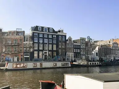 110m2 apartment in affitto per 2995€/mese a Amstel, Amsterdam