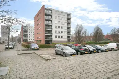 80m2 apartment à louer pour 1390€/mois à Van Goghstraat 89, Groningen