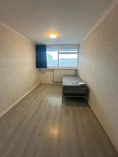85m2 room à louer pour 800€/mois à Hemingwayplaats, Rotterdam