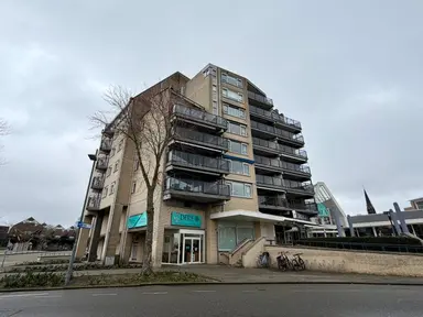 88m2 apartment à louer pour 1595€/mois à De Elzas, Helmond