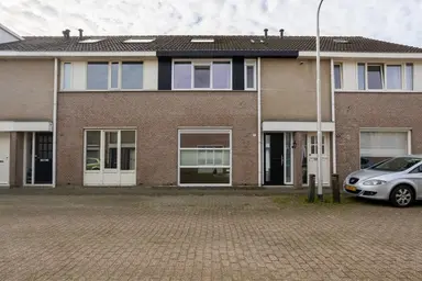 121m2 house te huur voor 2180€/maand in Drechterlandstraat, Tilburg