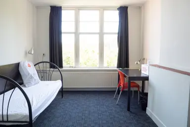 17m2 room à louer pour 555.06€/mois à Rijswijkseweg 430, The Hague
