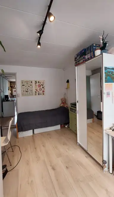 12m2 room to rent for 430€/month in Belgracht, Dordrecht
