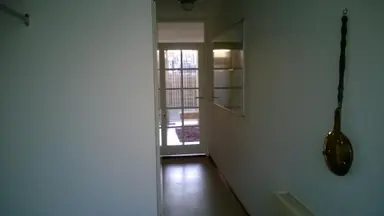 147m2 house to rent for 795€/month in Opera, Zaandam