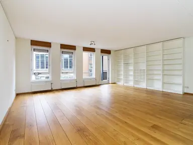 102μ² apartment προς ενοικίαση για 2150€/μήνα σε Calliopestraat, The Hague
