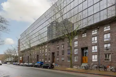 90m2 apartment à louer pour 2100€/mois à KNSM-laan, Amsterdam