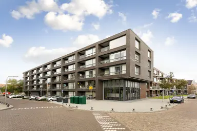 78m2 Appartement te huur voor 1348€/maand in Hans van der Hoevenstraat 89, Katwijk