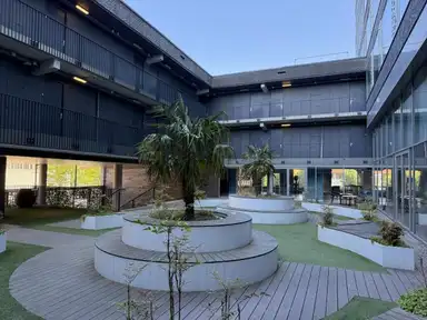 28m2 apartment à louer pour 879€/mois à August Allebéplein, Amsterdam