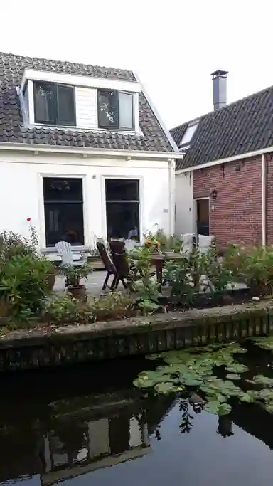 80m2 house to rent for 1795€/month in Watertje, Zoeterwoude