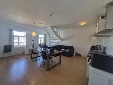 38m2 apartment to rent for 1231€/month in Bazarstraat 5F, The Hague