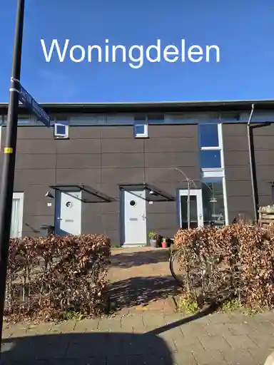 47m2 room to rent for 419.25€/month in Vincent van Goghstraat 12, Deventer