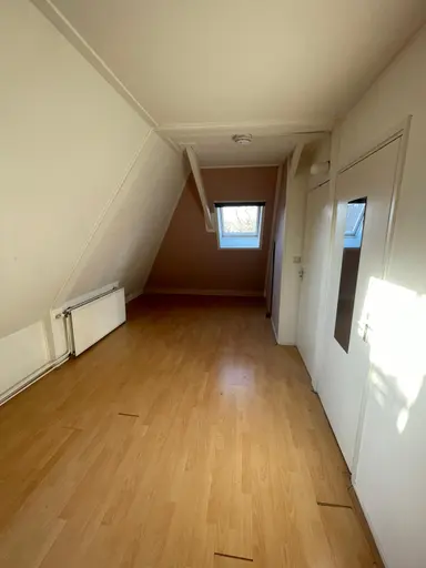 13m2 room in affitto per 639€/mese a Helper Westsingel, Groningen